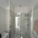 3m With Free Parking Apartment *