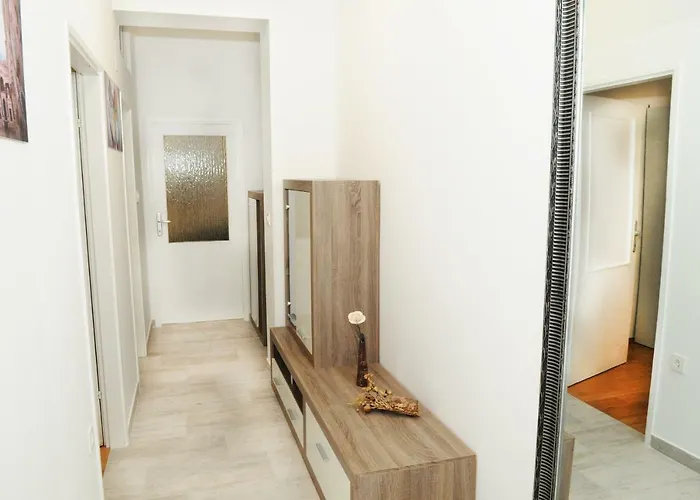 3m With Free Parking * Spalato