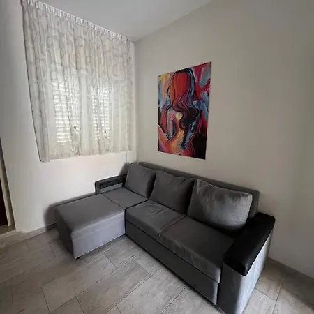 3m With Free Parking 公寓