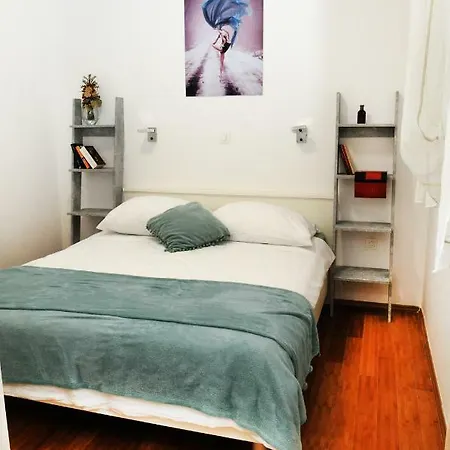 3m With Free Parking